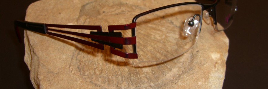 Vázaná brýle s elegantním designem